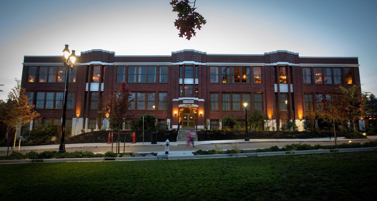 Mcmenamins Anderson School Hotel Bothell Eksteriør billede